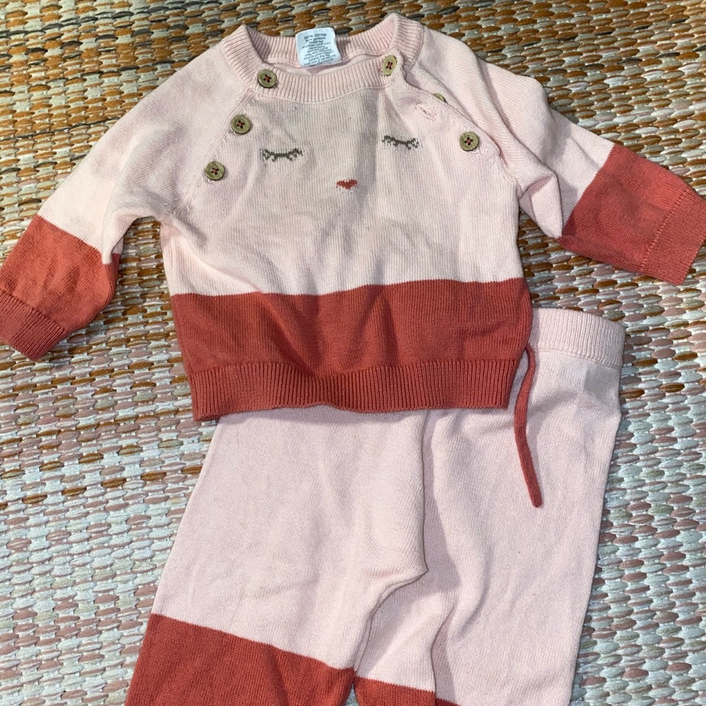 Infant outfit set